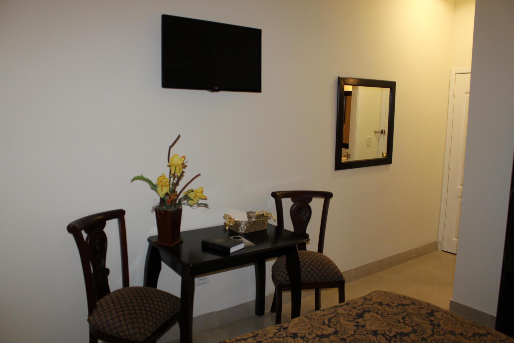 Victoria'S Park Hotel Armenia  Esterno foto