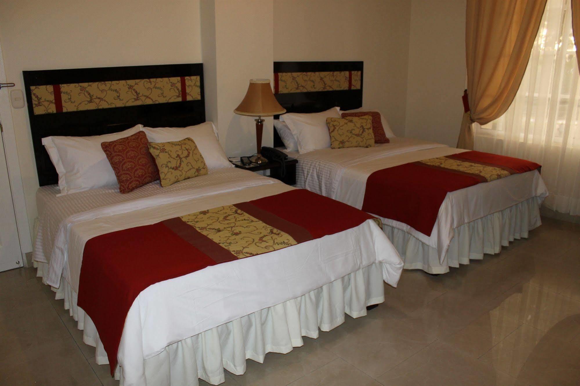 Victoria'S Park Hotel Armenia  Esterno foto